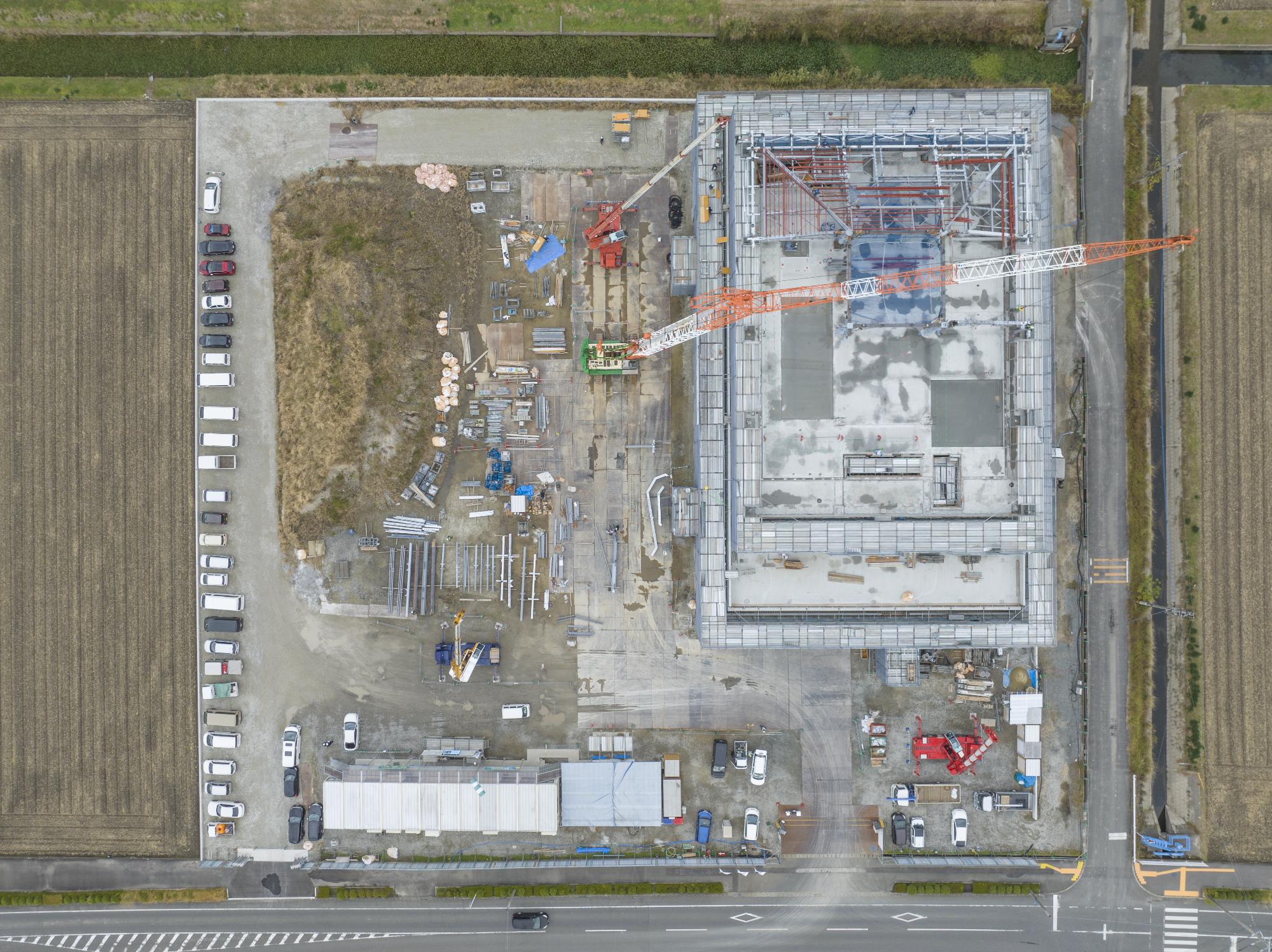 新庁舎建設11月末進捗状況写真敷地中央上空より