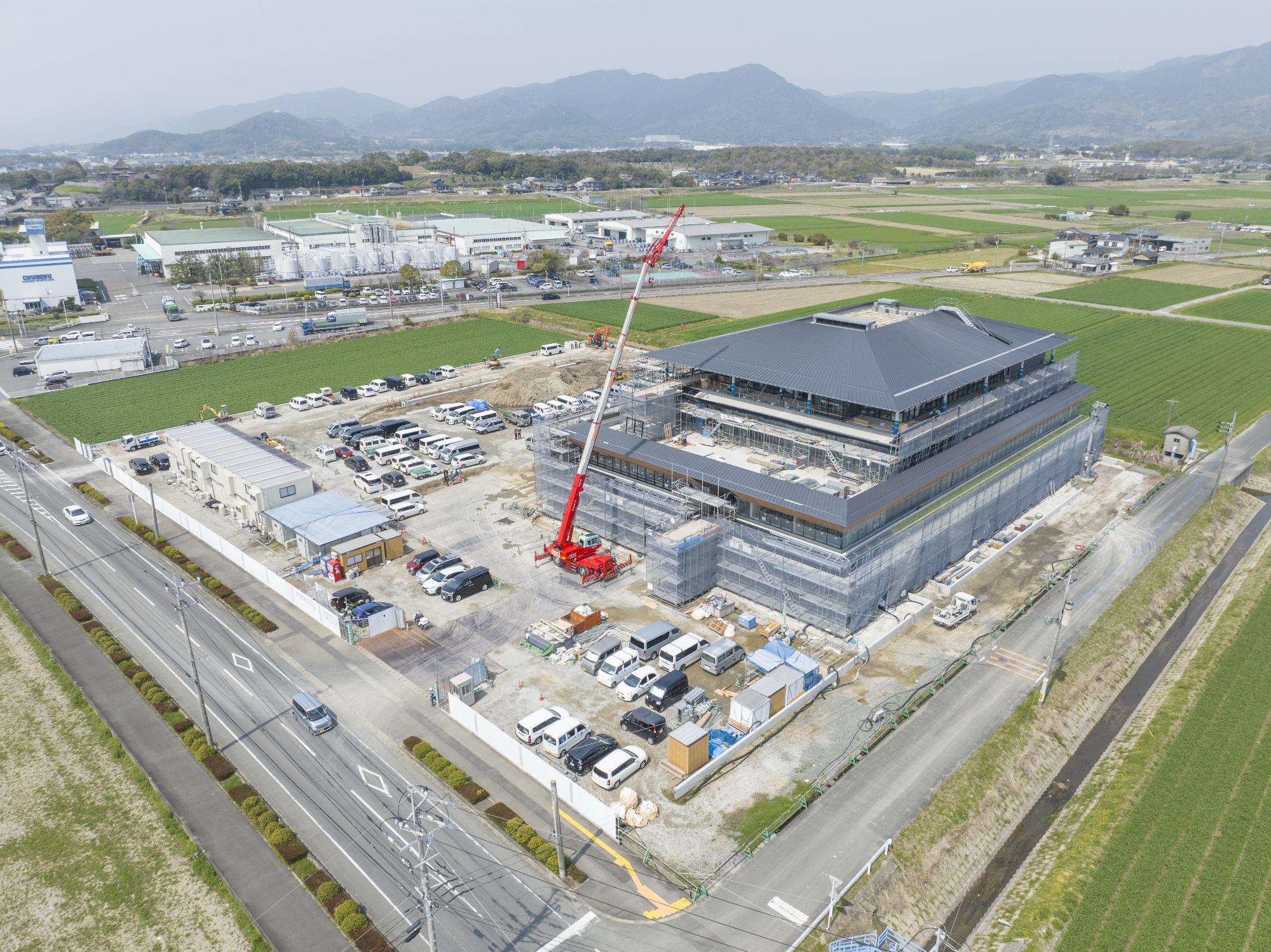 新庁舎建設令和8年3月末進捗状況写真敷地南東より